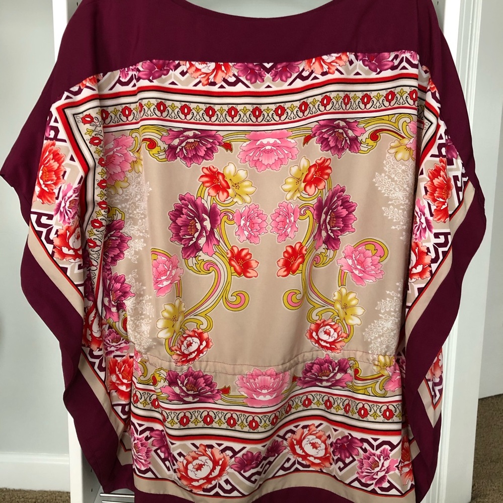 Patterned top